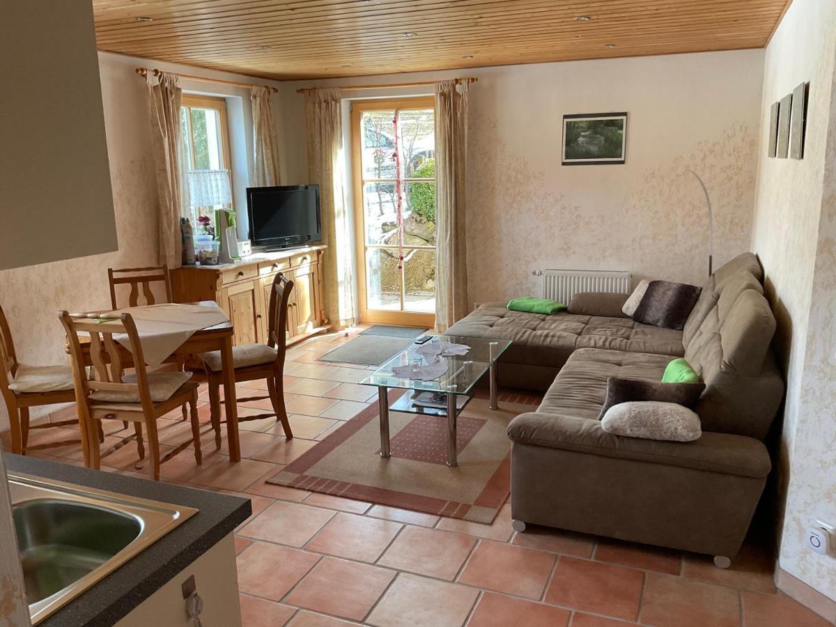 Toskanahaus, Njualms Tannheim Esterno foto