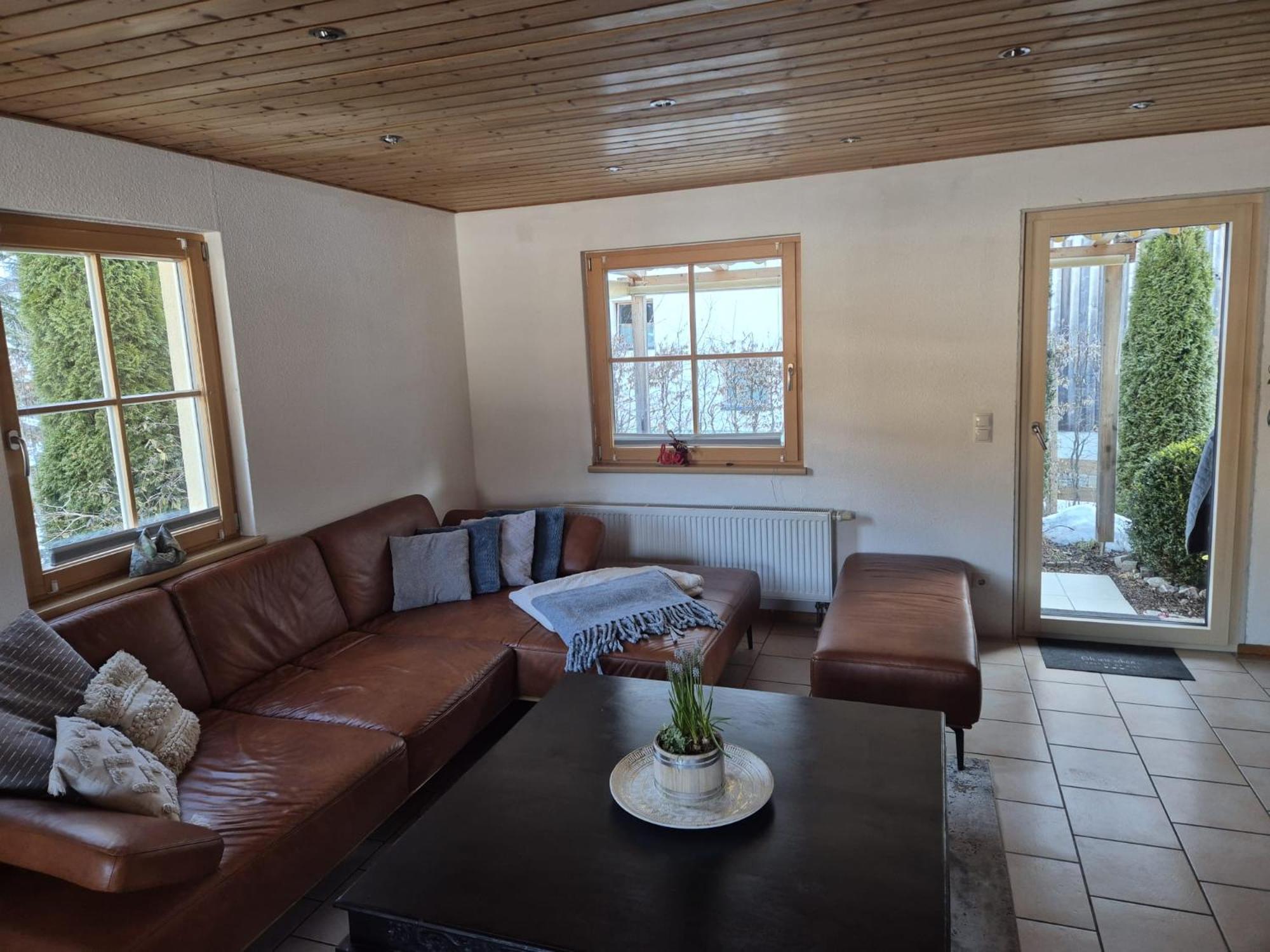 Toskanahaus, Njualms Tannheim Esterno foto